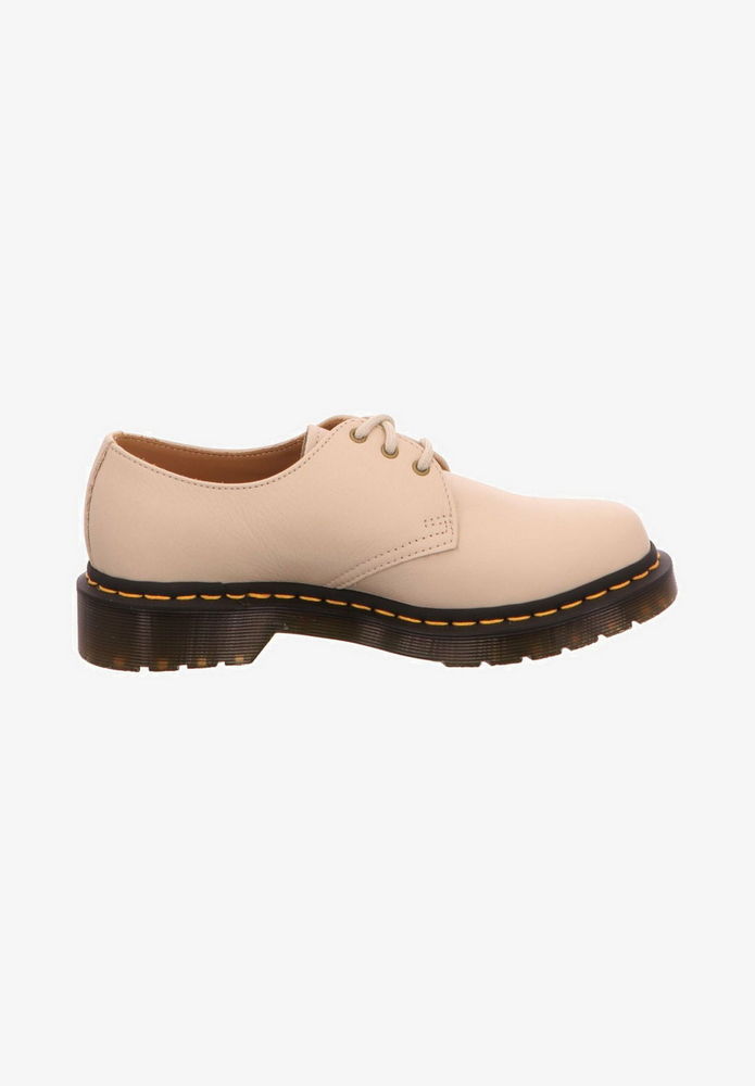 

Полуботинки женские Dr. Martens DO211E034 бежевые 42 EU, Бежевый, DO211E034