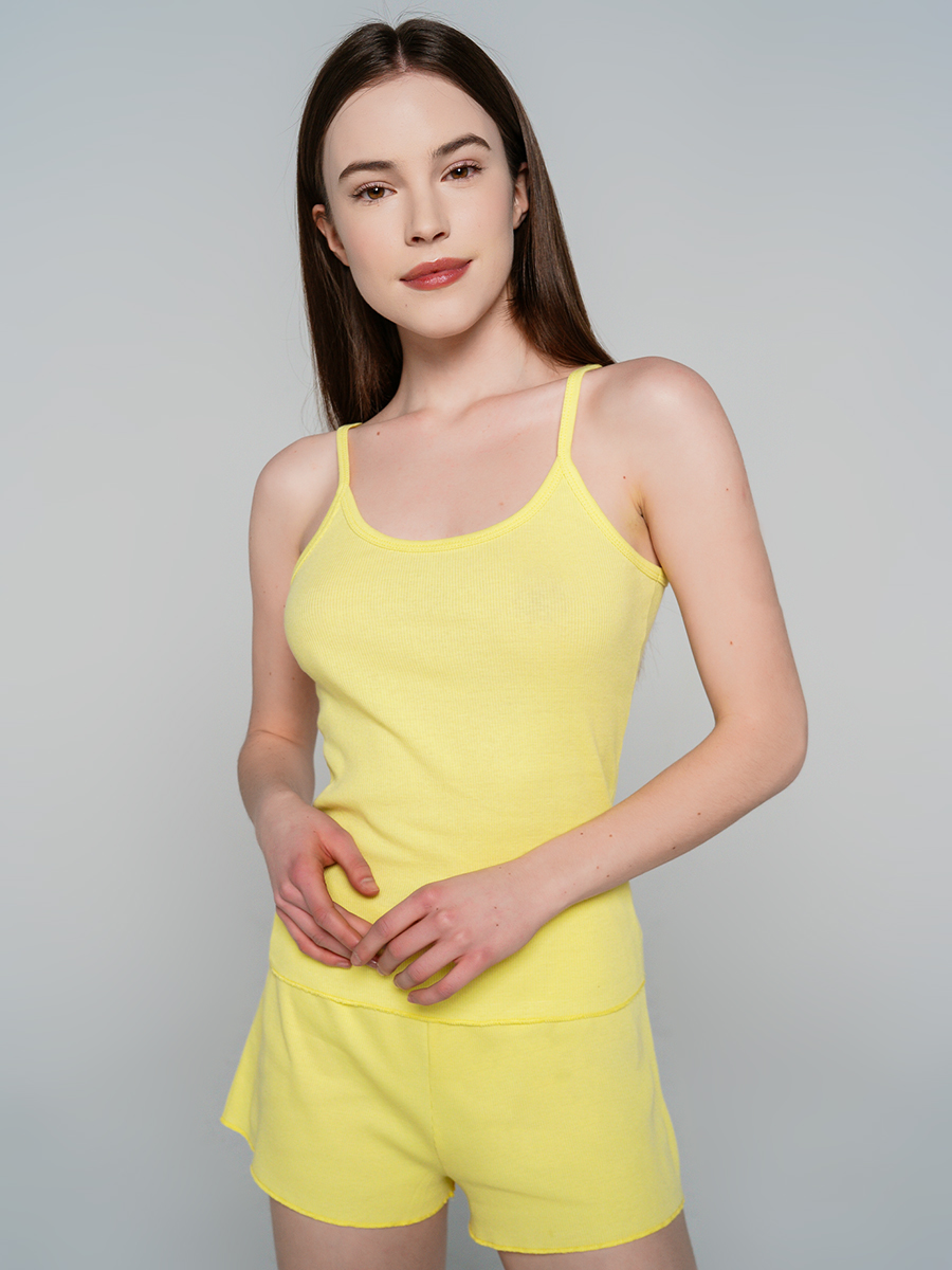 

Пижама женская ТВОЕ 69157 желтая XL, 69157