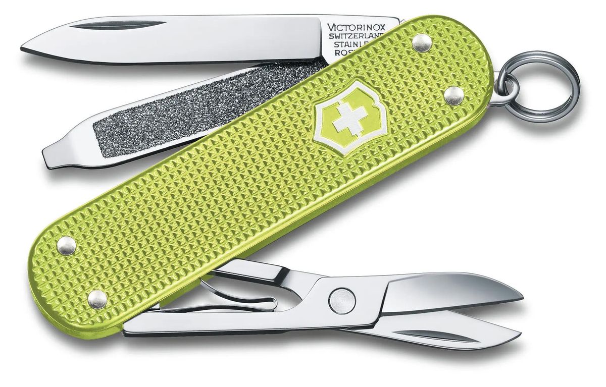 

Складной нож Victorinox Classic Lime Twist, функций 5, 58мм, коробка картонная 0.6221.241g, Зеленый;серебристый, Classic Lime Twist