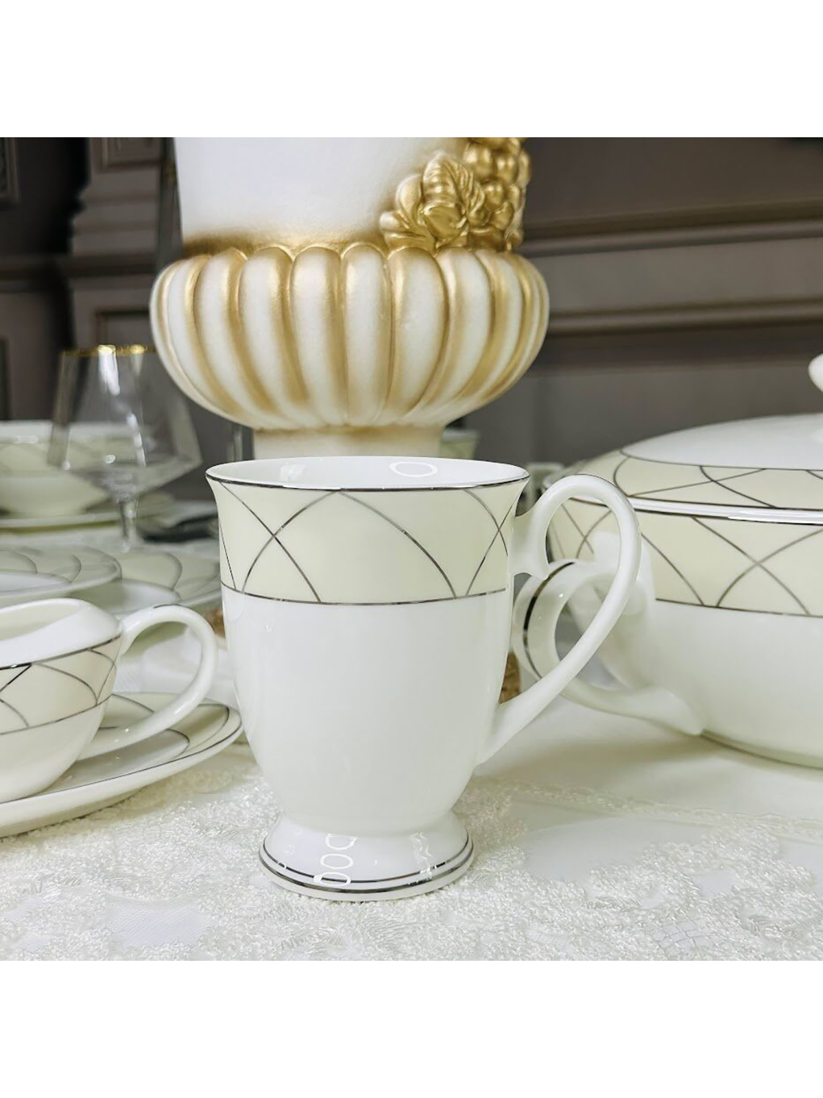 

Кружка фарфор Lenardi Pandora cream 350мл 145-436