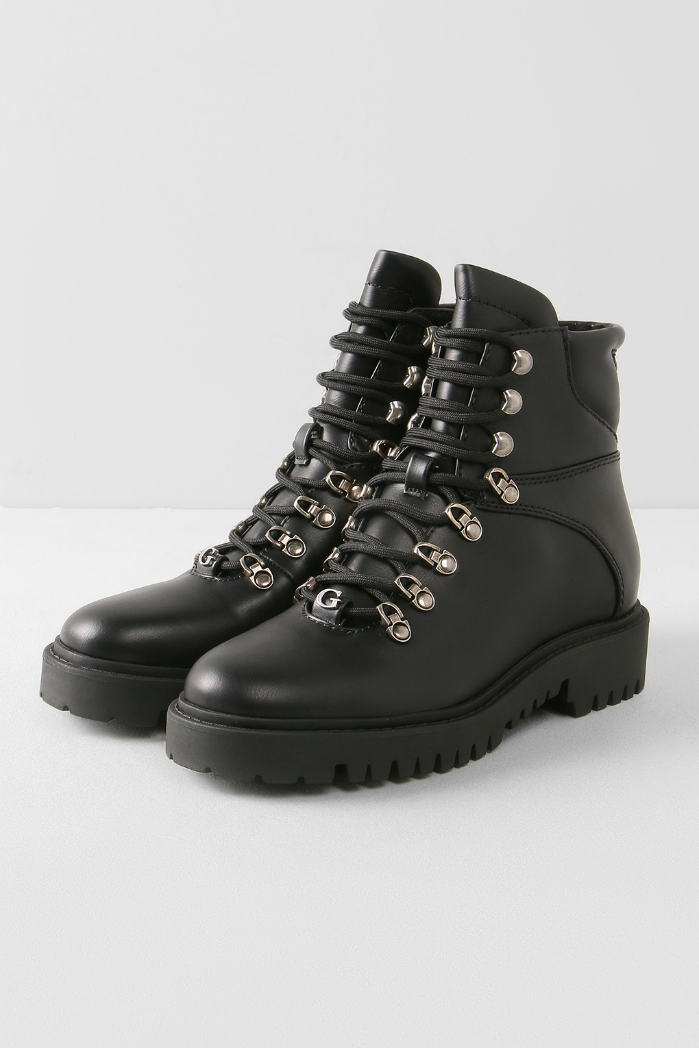 

Ботинки женские Guess FL8OEE ELE10 черные 38 RU, Черный, FL8OEE ELE10
