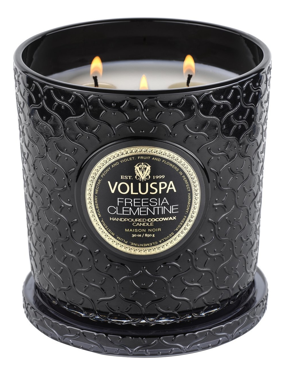 фото Ароматическая свеча voluspa freesia clementine (фрезия клементин) 850г