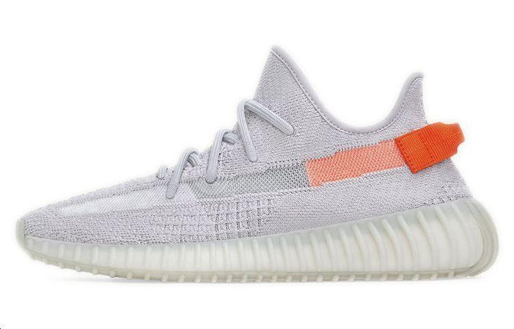 

Кроссовки унисекс Adidas Yeezy Boost 350 V2 Tail Light серые 39 EU, Серый, Yeezy Boost 350 V2 Tail Light