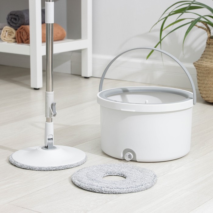 

Набор для уборки: швабра с плоской насадкой из микрофибры, ведро с отжимом, компактный