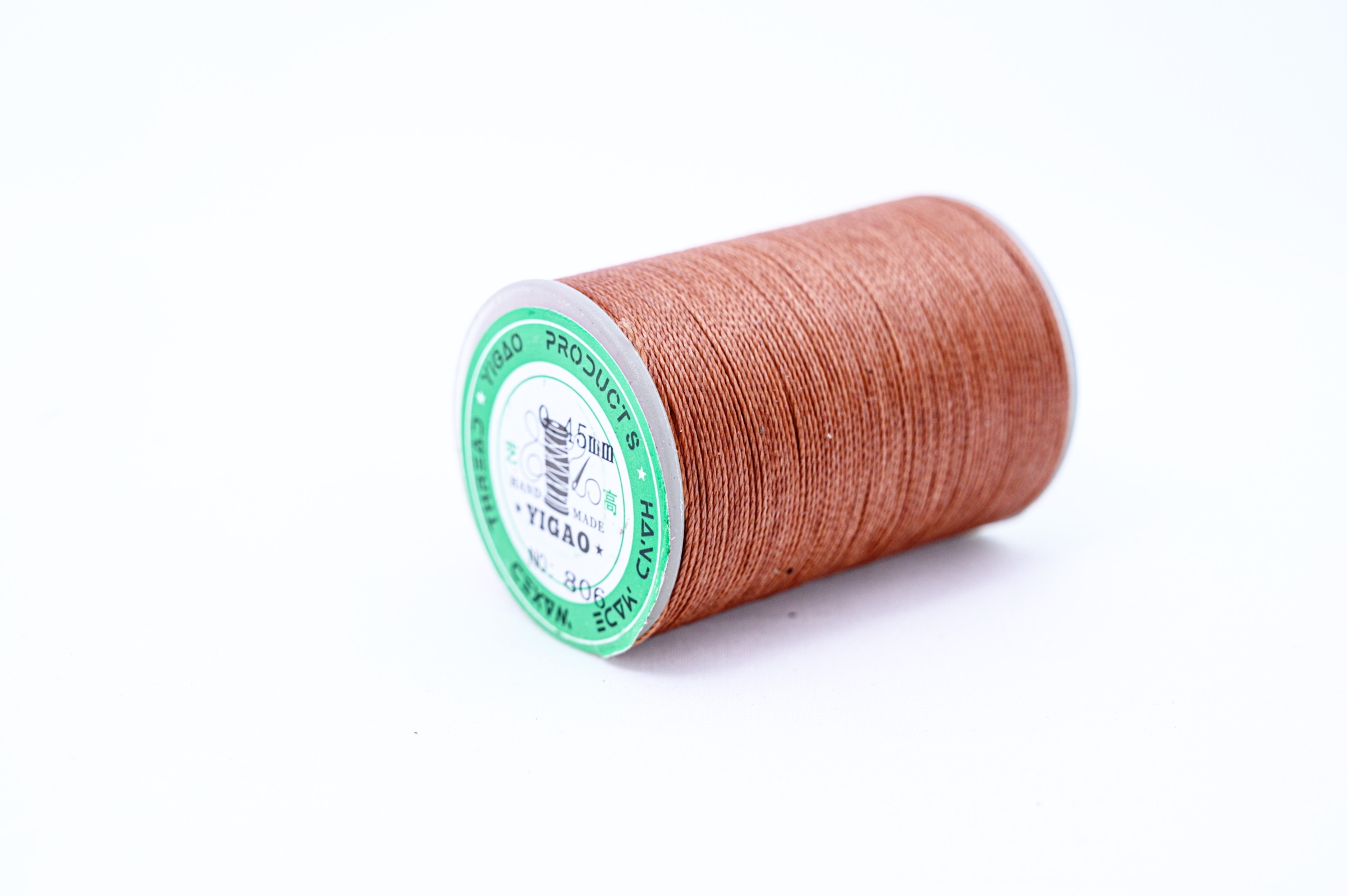 

Нить круглая для кожи 0,45 мм. YIGAO. Цвет светло-коричневый №806. 512.