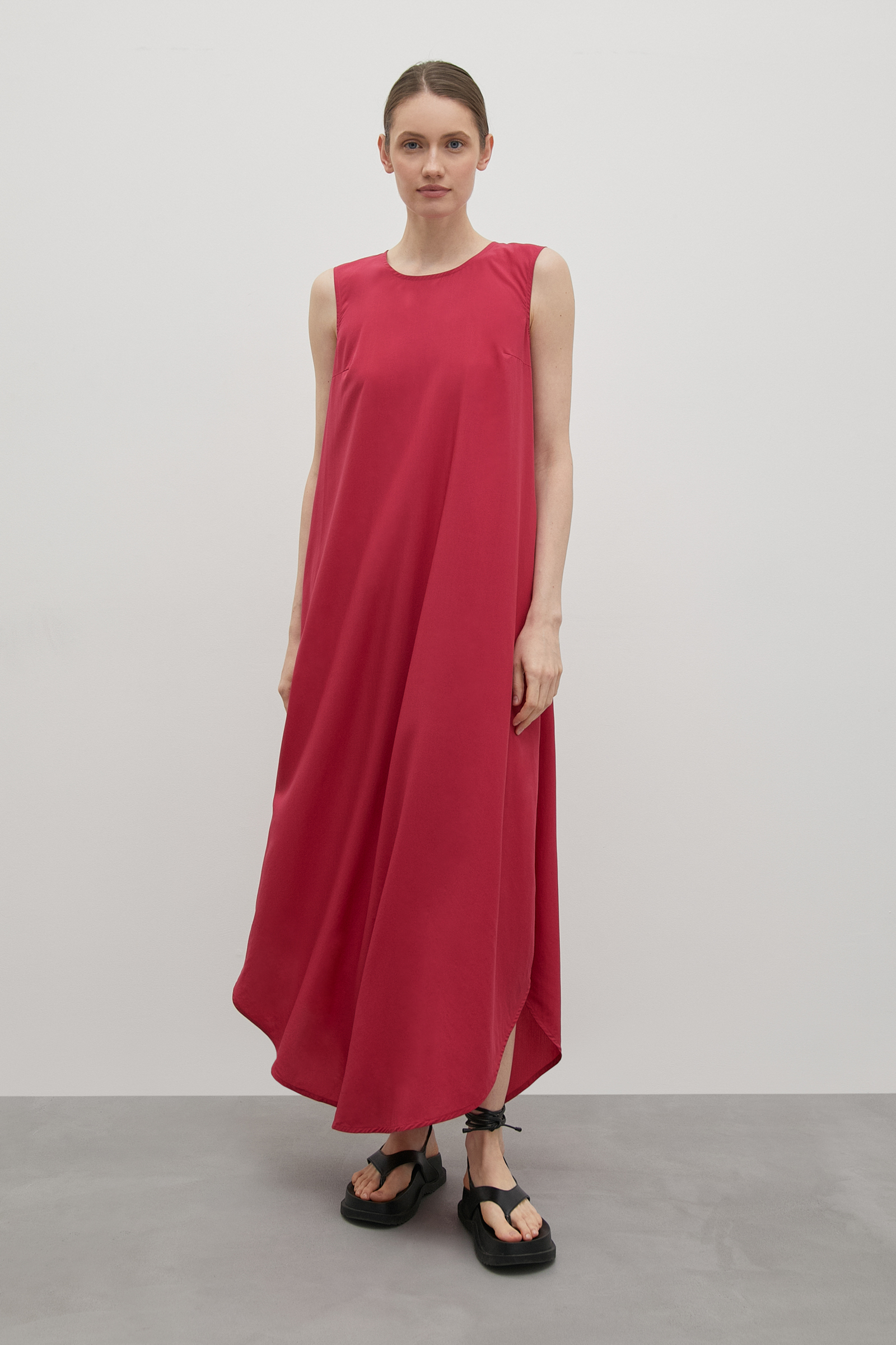 

Платье женское Finn Flare FSD11071 красное M, Красный, FSD11071