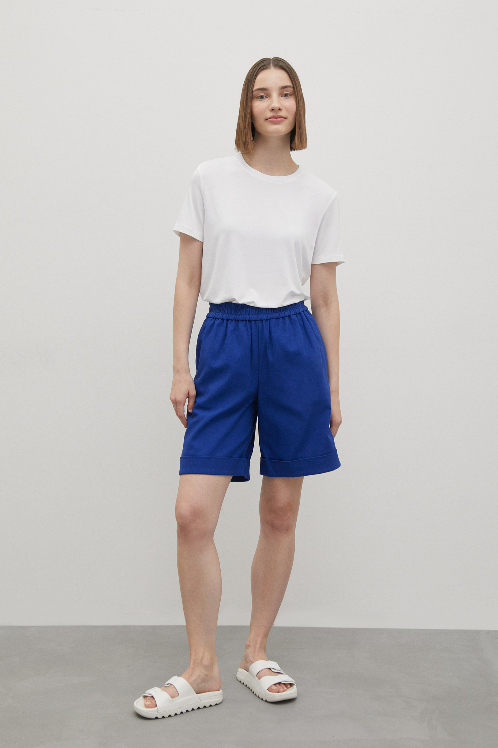 Повседневные шорты женские Finn Flare BAS-100101 синие XL