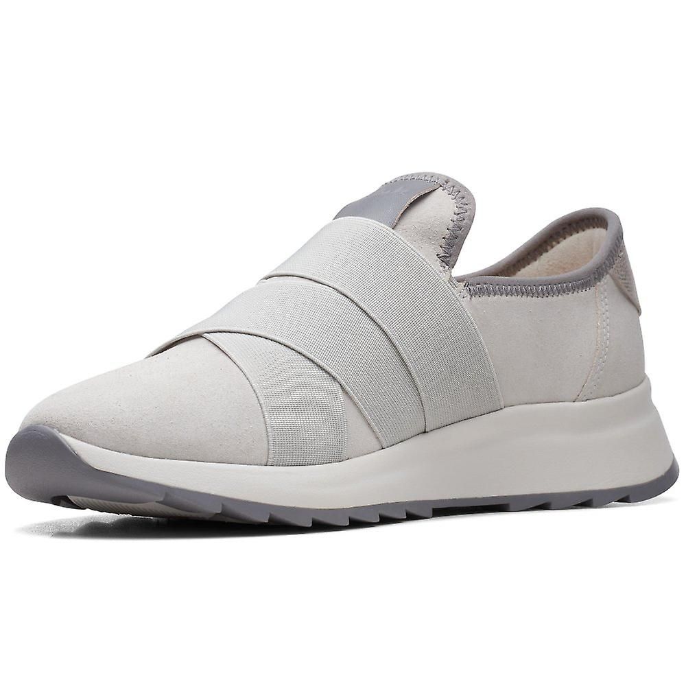 

Кроссовки женский Clarks 26170437 серые 37 EU, Серый, 26170437