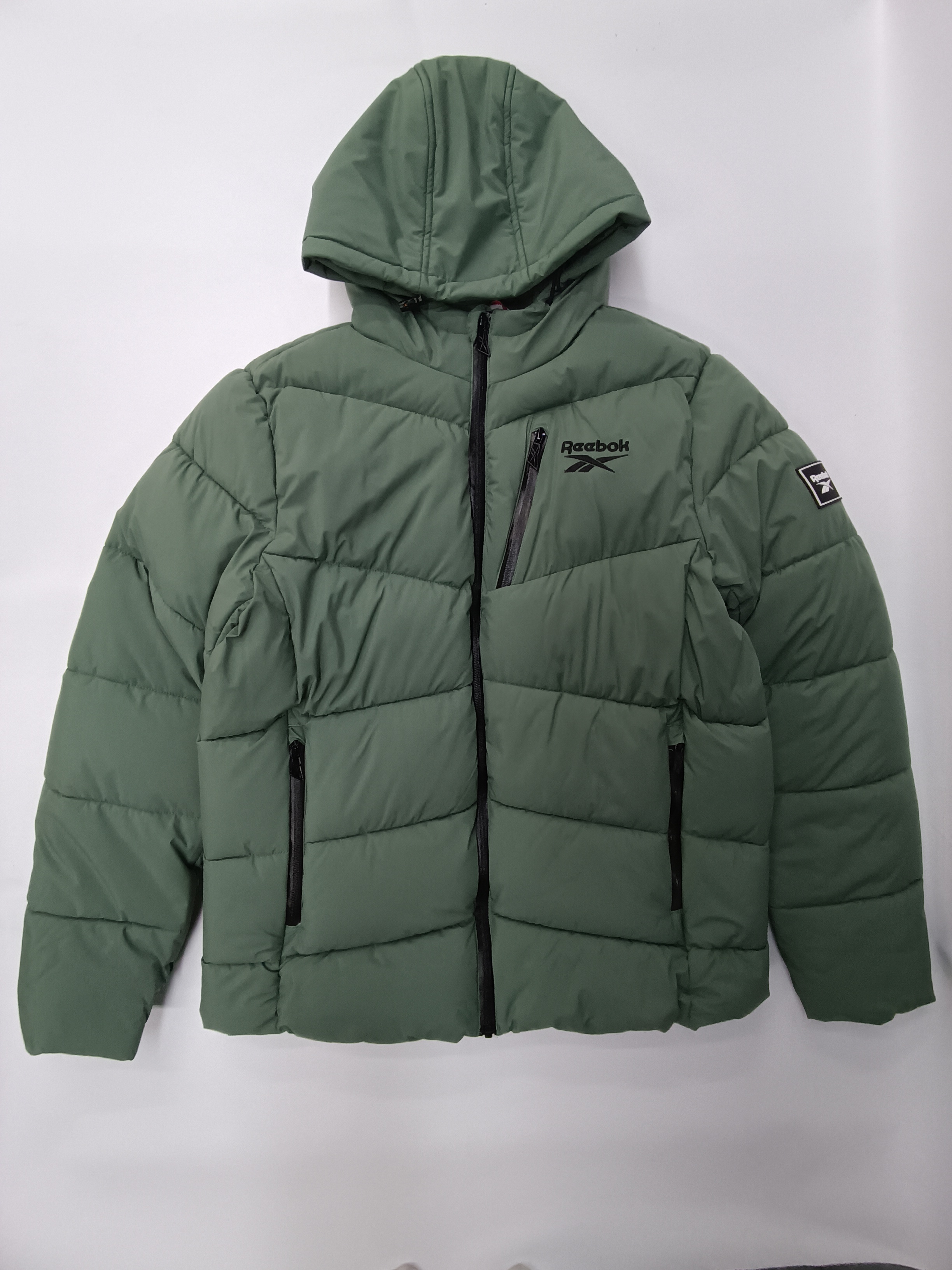 

Зимняя куртка мужская Reebok Q4D PUFFER JACKET TECH STYLE зеленая XL, Зеленый, Q4D PUFFER JACKET TECH STYLE