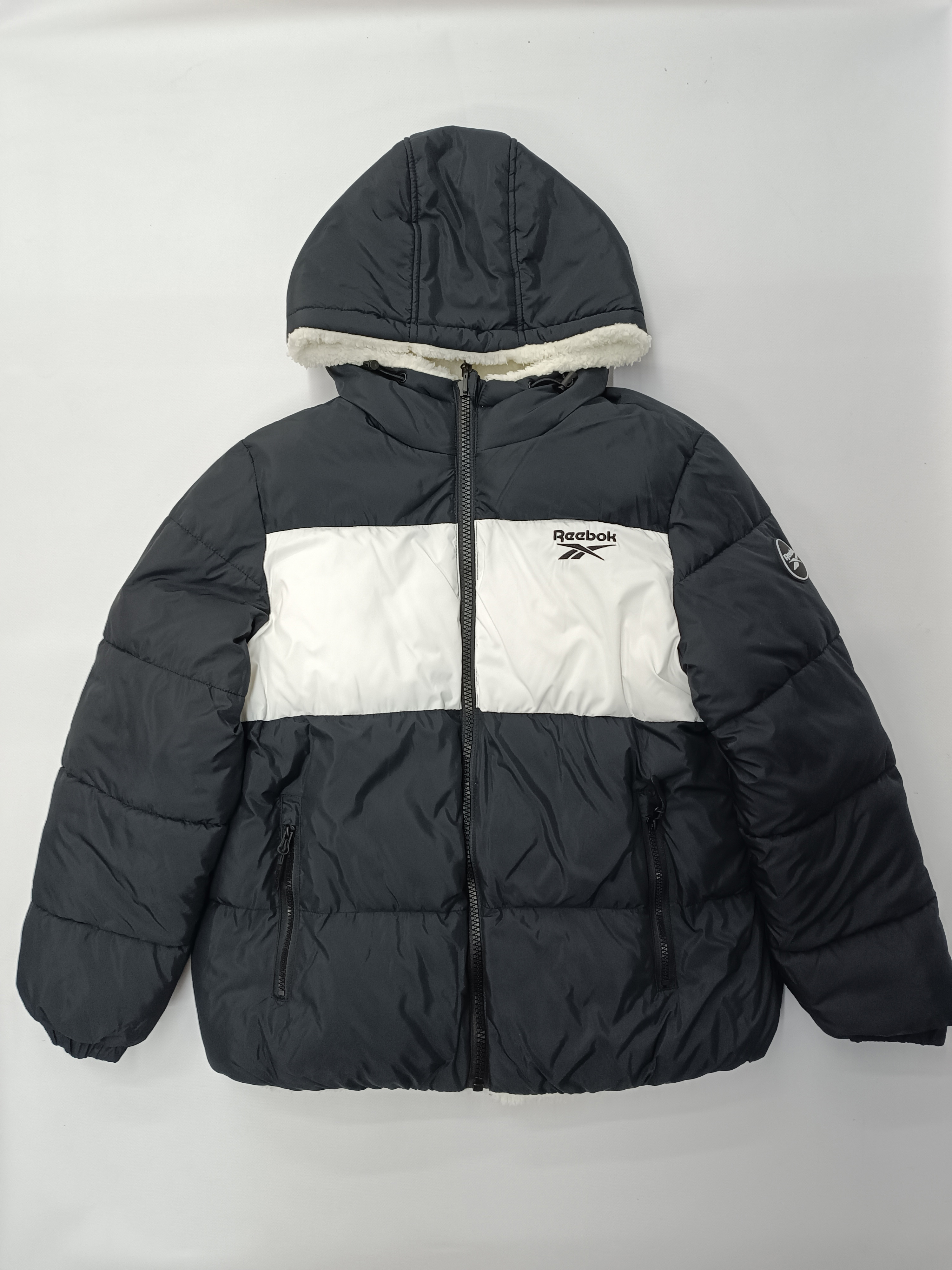 

Куртка женская Reebok Q4D PUFFER REVERSED SHERPA черная S, Черный, Q4D PUFFER REVERSED SHERPA