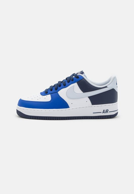 

Кеды мужские Nike NI112O0XF белые 41 EU, Белый, NI112O0XF