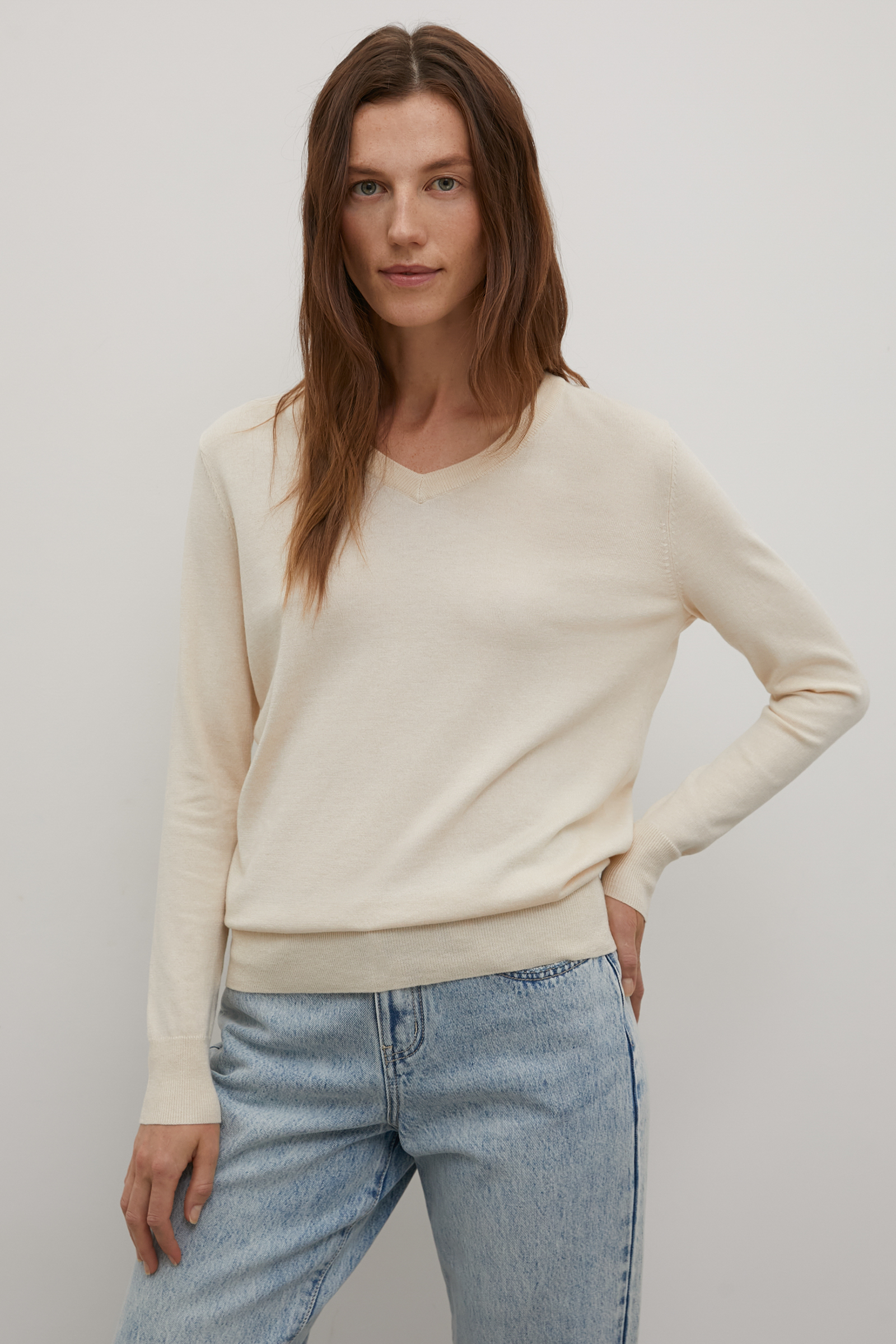 

Пуловер женский Finn Flare BAS-10106 белый XL, BAS-10106