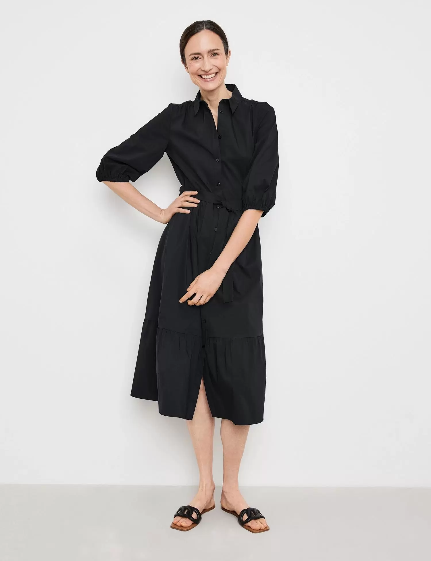 

Платье женское Gerry Weber 180029-31443-11000 черное 34, Черный, 180029-31443