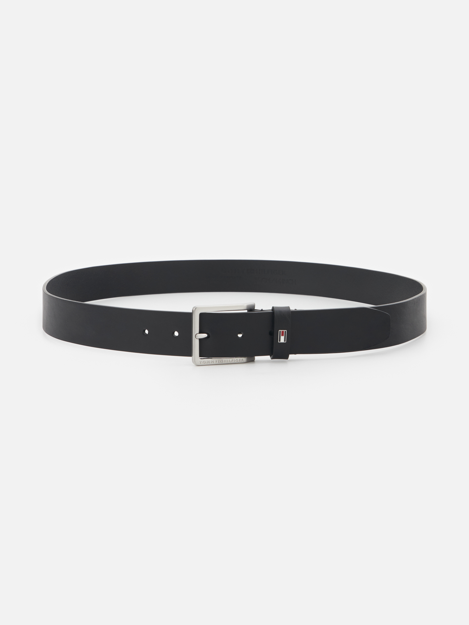 

Ремень мужской Tommy Hilfiger Oliver 3.5 AM0AM12554 черный, 125 см, Oliver 3.5