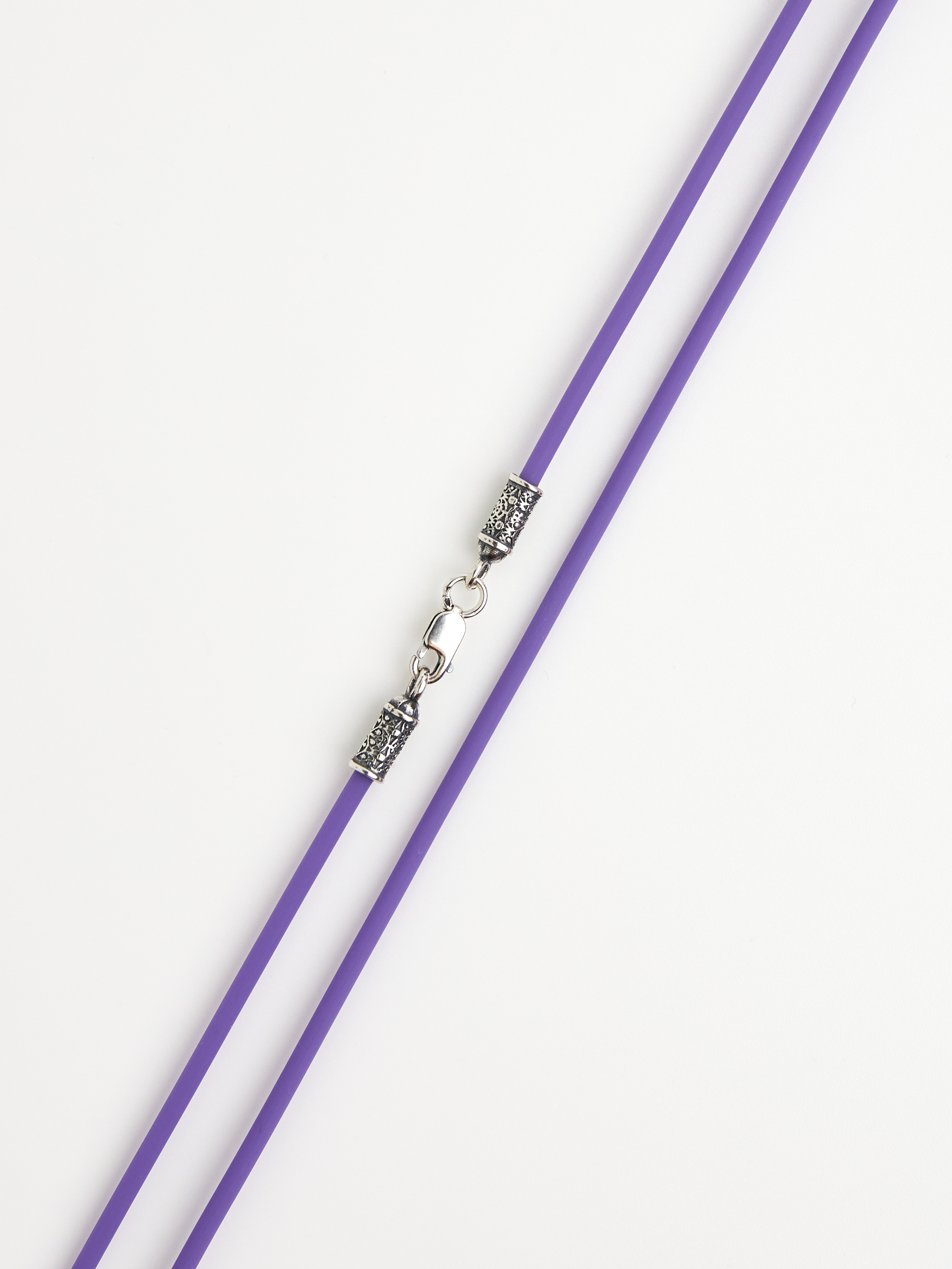 

Шнурок из серебра/каучука 45 см NoBrand 09О619474р, 09О619474р