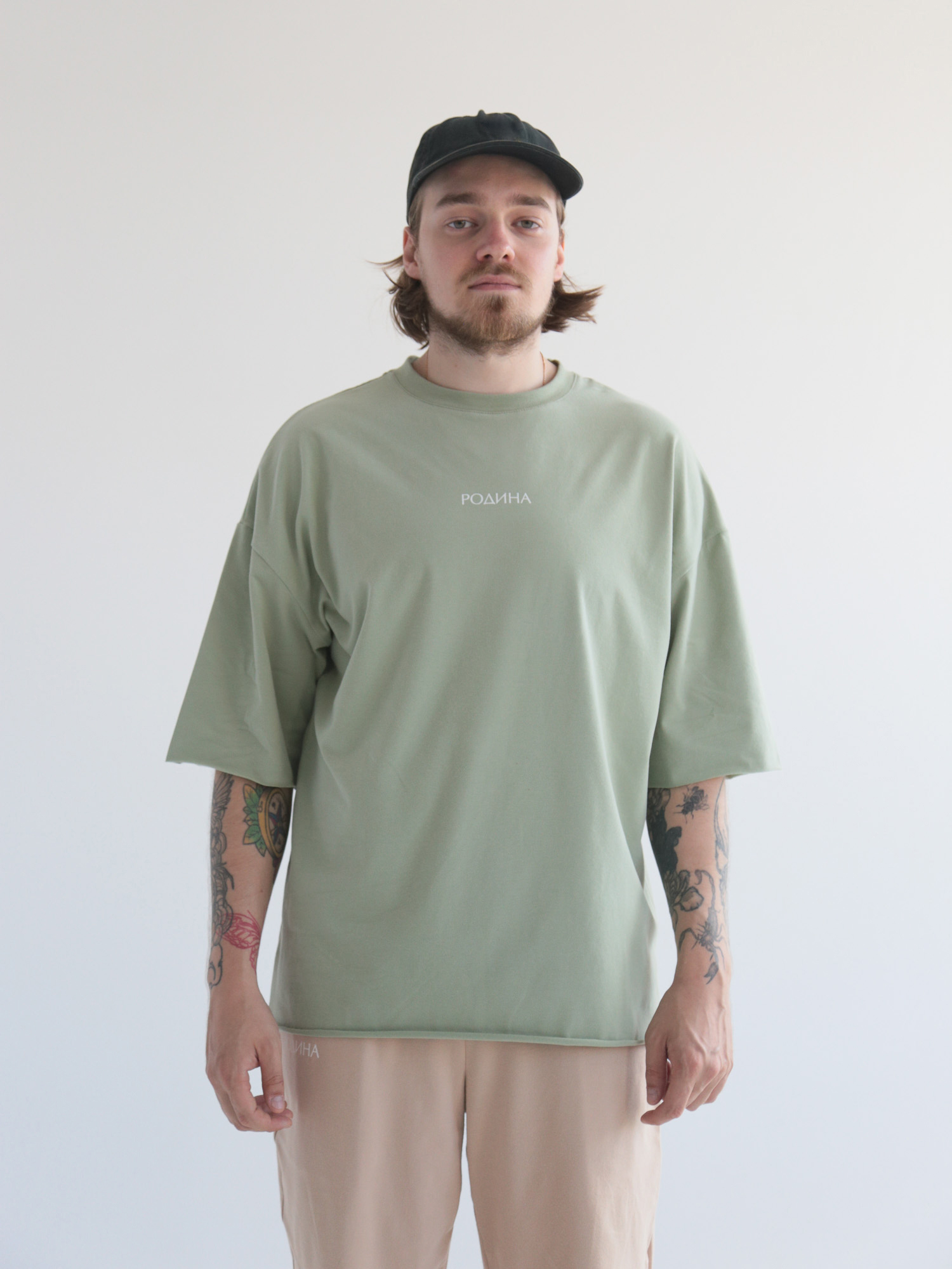 

Футболка мужская Родина TEE_M-PRM_NEW_LOGO-013 зеленая L, TEE_M-PRM_NEW_LOGO-013