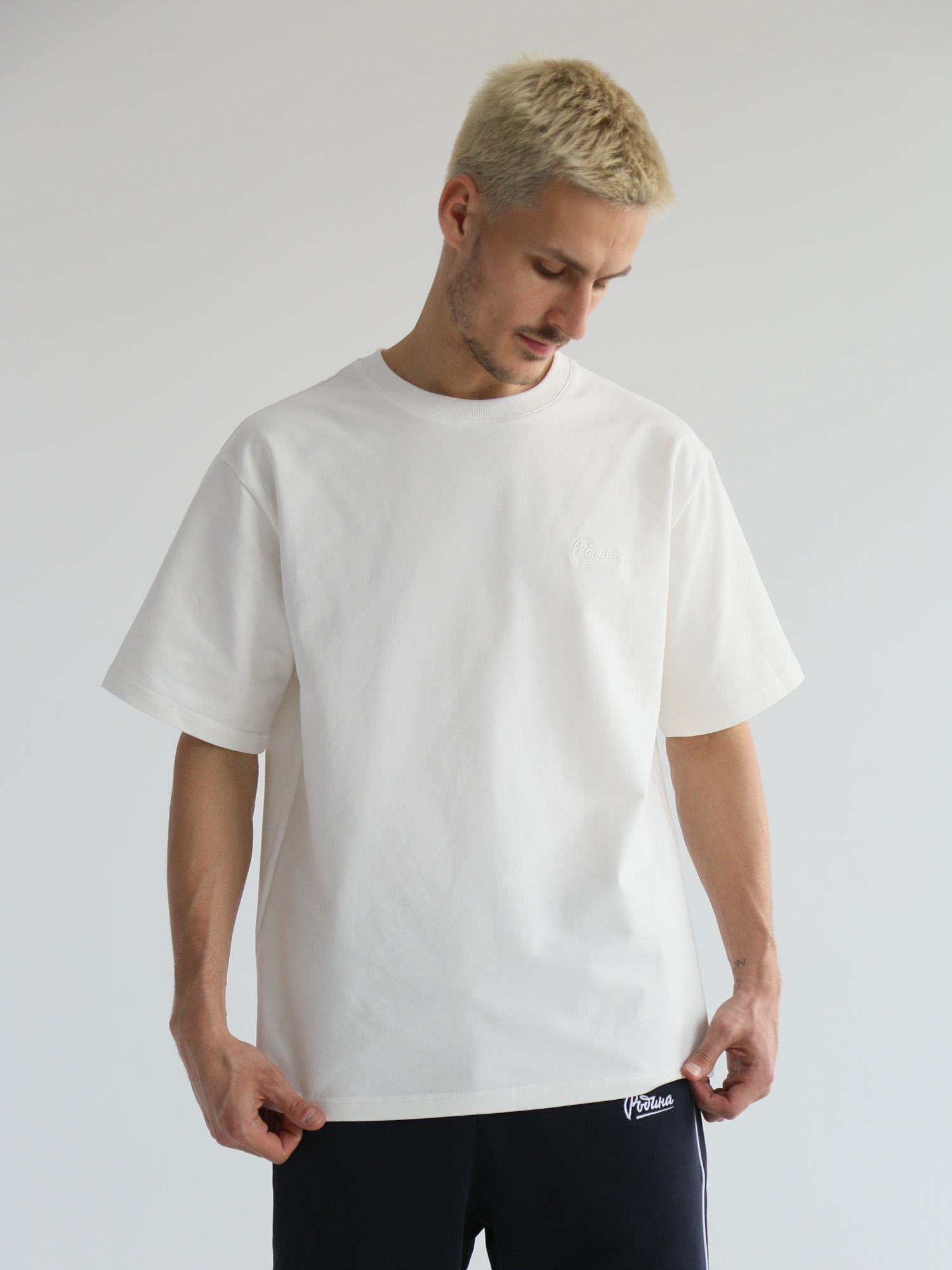 

Футболка мужская Родина TEE_M-OVRSIZED-002 белая S, TEE_M-OVRSIZED-002