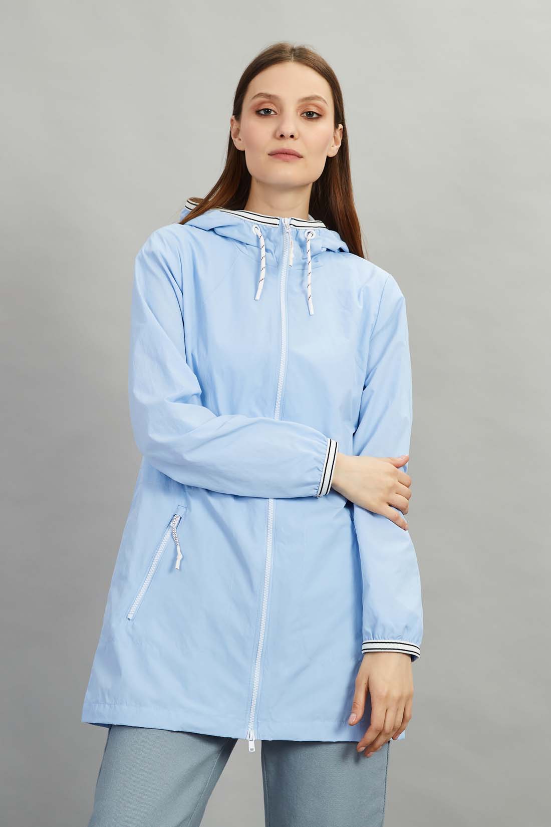 

Ветровка женская Baon B0822015 голубая 2XL, B0822015
