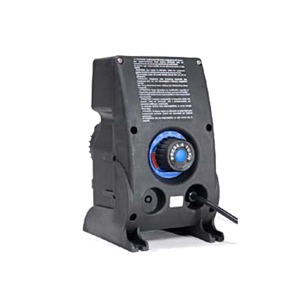 

Дозирующий насос Etatron DLXB MA/MB 1 л/ч 15 бар 230 В PBX242228F, DLX MA/MB