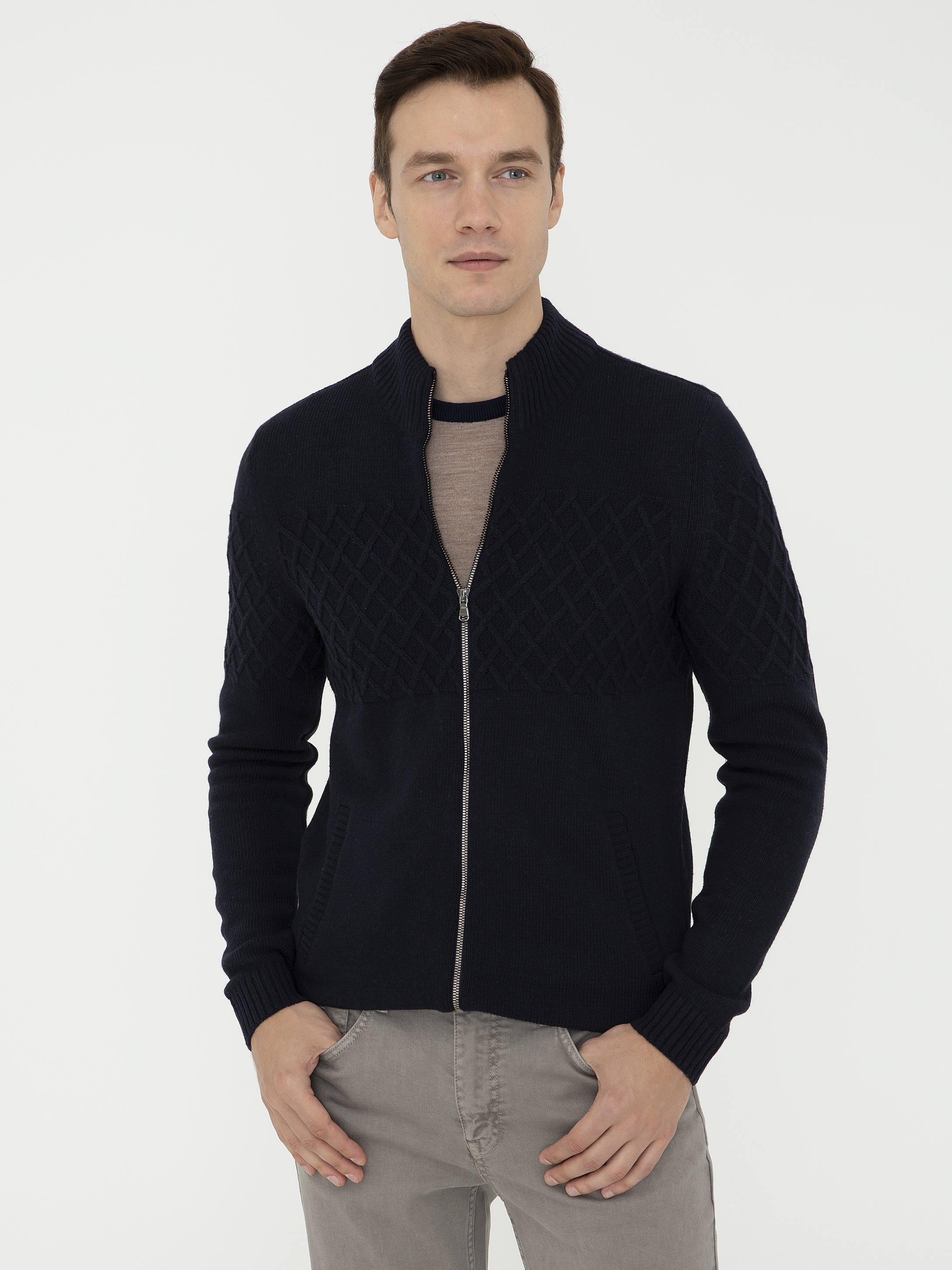 

Кардиган мужской Cacharel G051SZ0TH0CEHOV 21K_VR033_S черный S, G051SZ0TH0CEHOV 21K_VR033_S