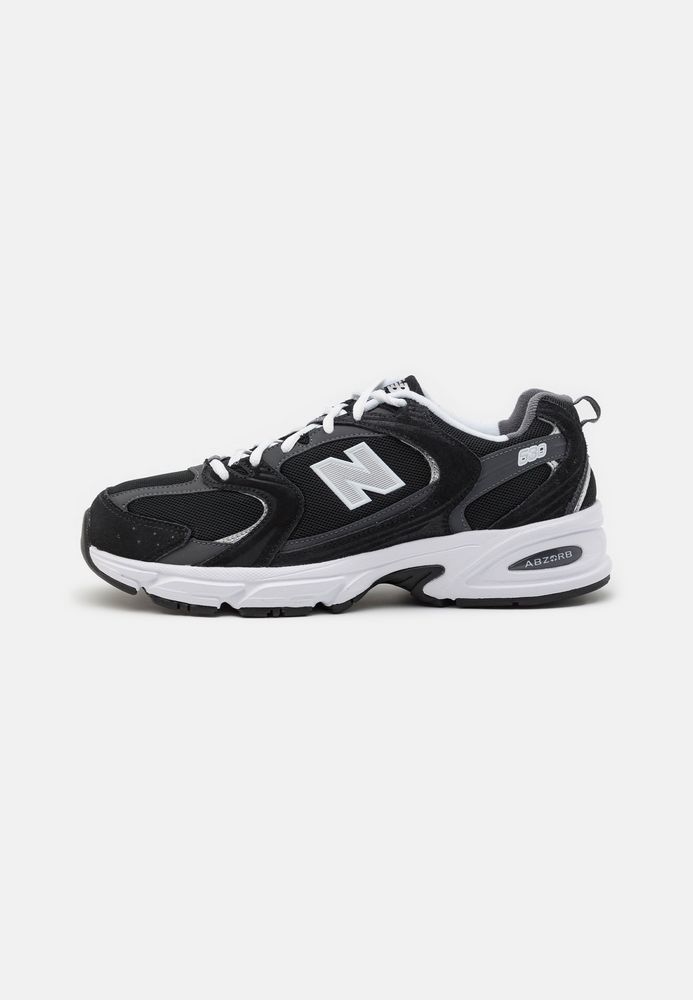 

Кроссовки унисекс New Balance NE215O0DS черные 38.5 EU, Черный, NE215O0DS