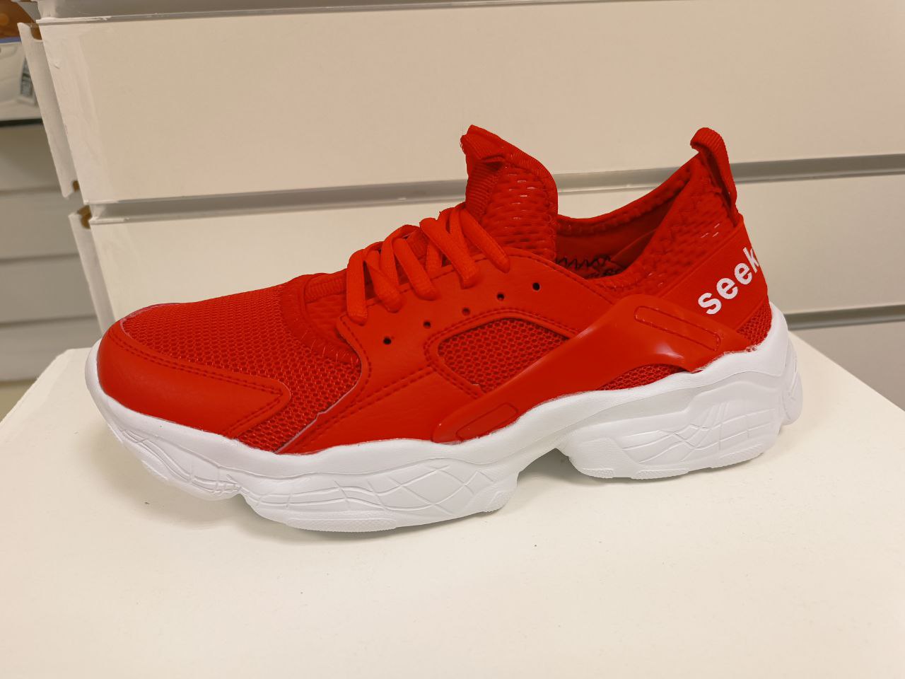 

Кроссовки мужские Seekf Giant красные 45 RU, Красный, Giant