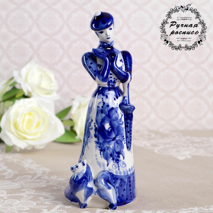 

Сувенир «Дама с собачкой», гжель, Синий