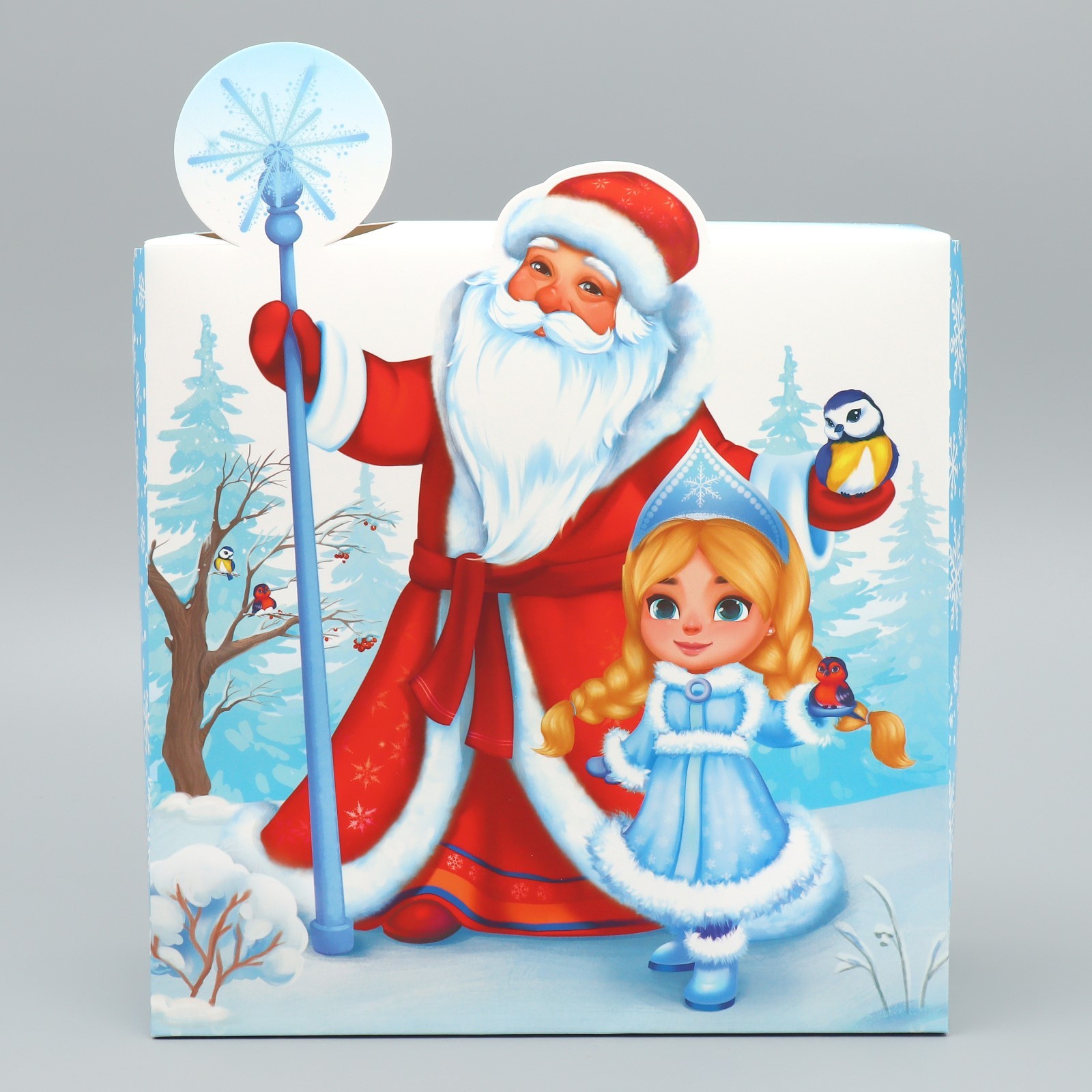 

Коробка складная Дарите Счастье, размер 25 х 25 х 10 см, дед мороз, Белый;голубой;красный