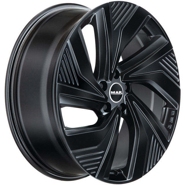 

Mak Electra 7,5x19 5/114,3 Et51 D-67,1 Gloss Black (F7590eegb51fo6x) MAK арт. F7590EEGB51F