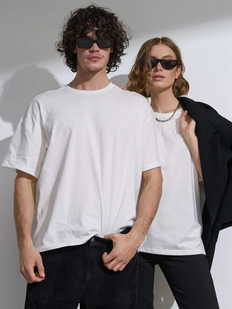 Футболка унисекс Uzcotton Оверсайз белая S 600₽