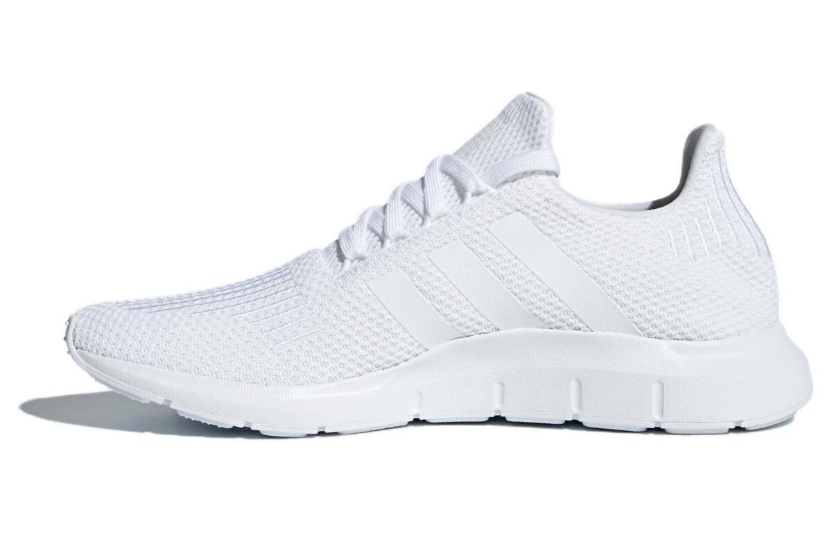 

Кроссовки унисекс Adidas Swift Run белые 36 EU, Белый, Swift Run