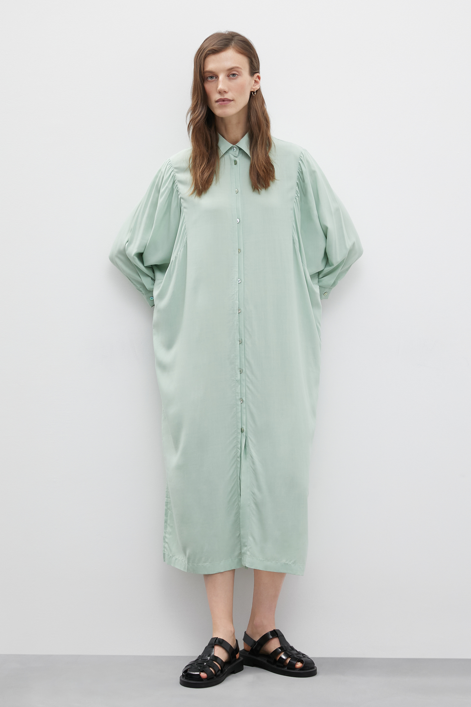 Платье женское Finn Flare FSC110224 зеленое XS