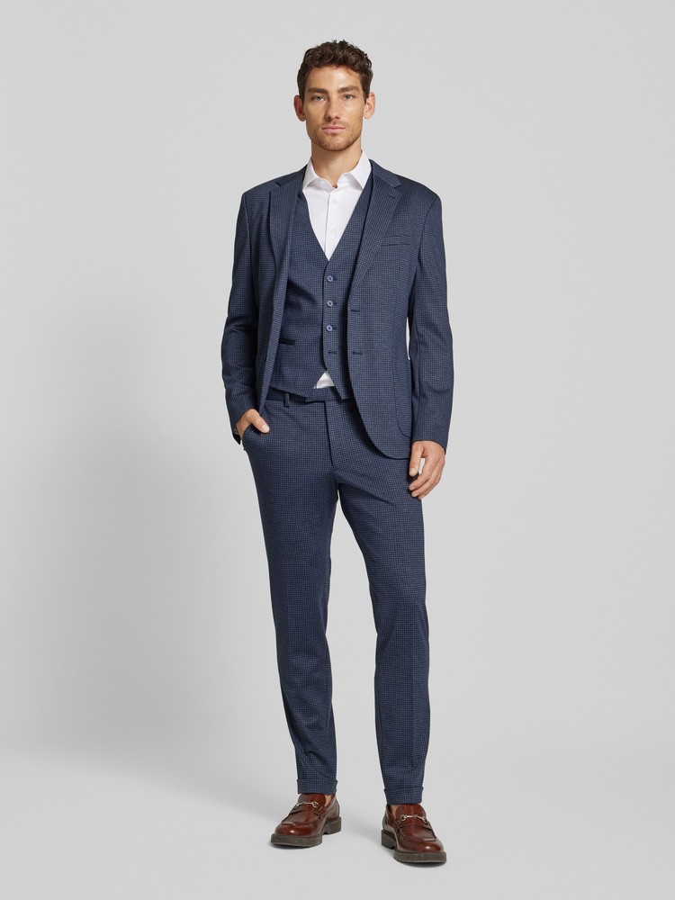 Брюки мужские MCNEAL 140610040 синие 48 RU 14959₽