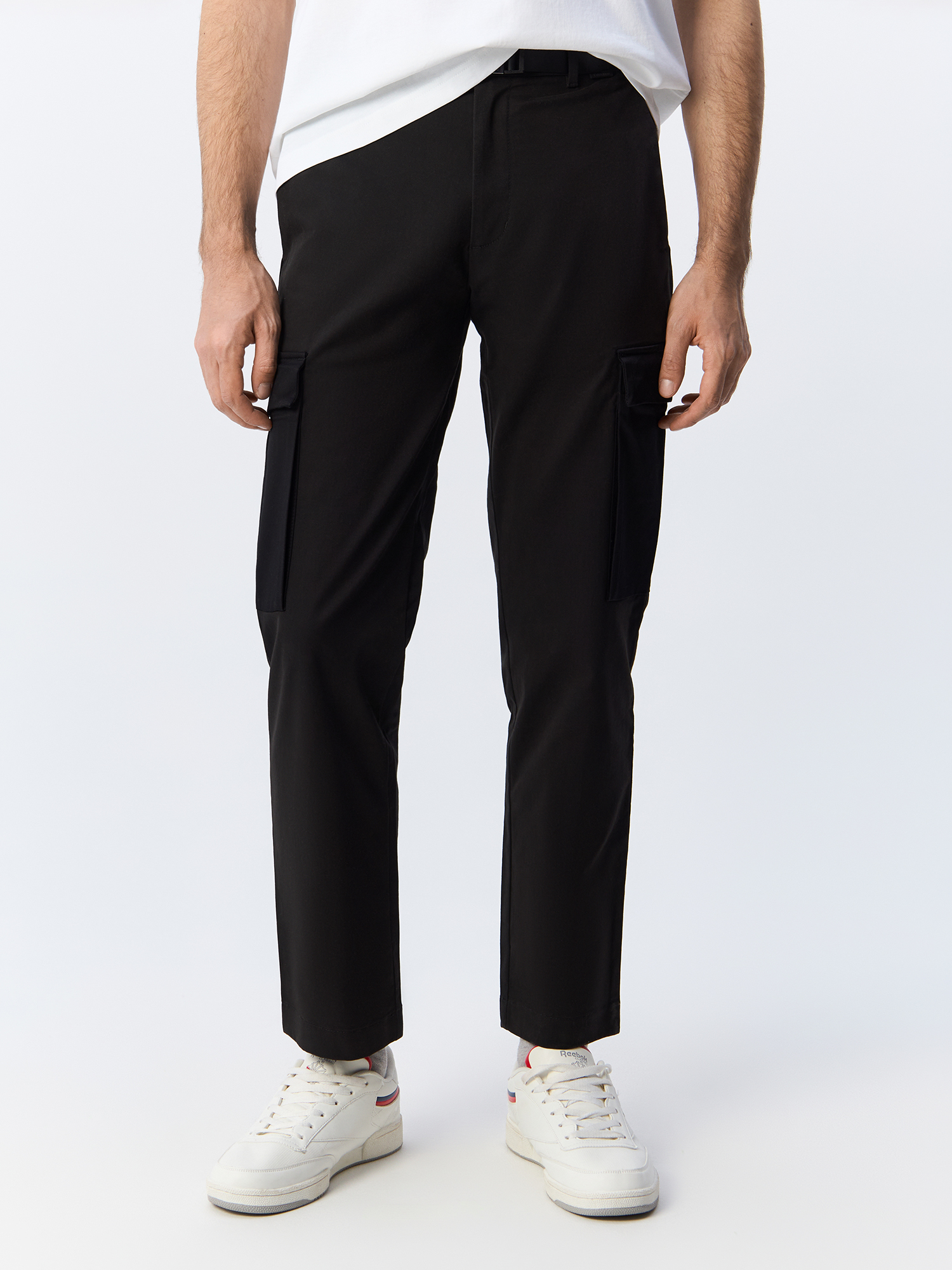 

Брюки мужские Calvin Klein K10K113016 черные 29/32, Черный, K10K113016