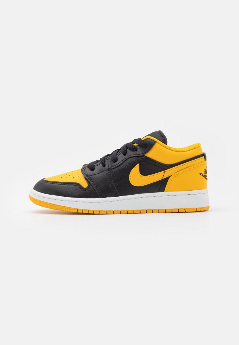 

Кроссовки детские Jordan JOC14D006, black,yellow ochre,white Q11, 38, Черный;желтый, JOC14D006