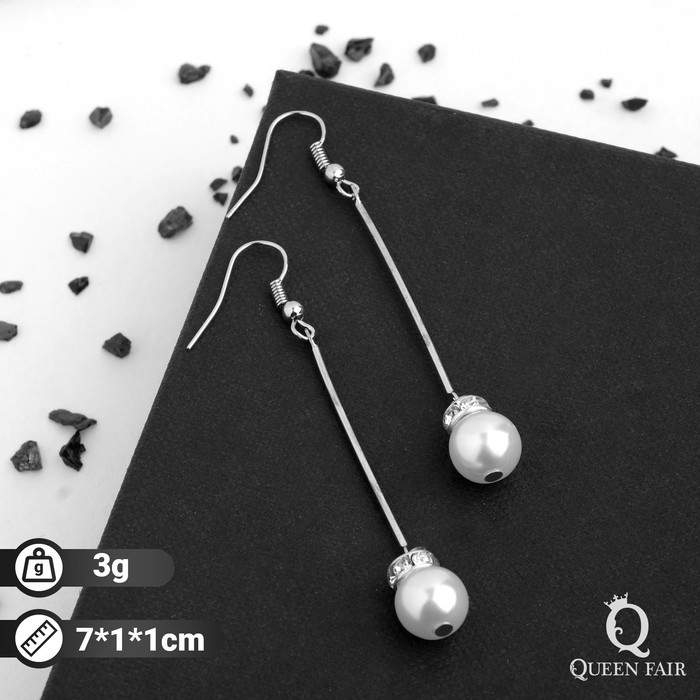 

Серьги подвески из бижутерного сплава Queen fair 709469, пластик; стразы, 709469