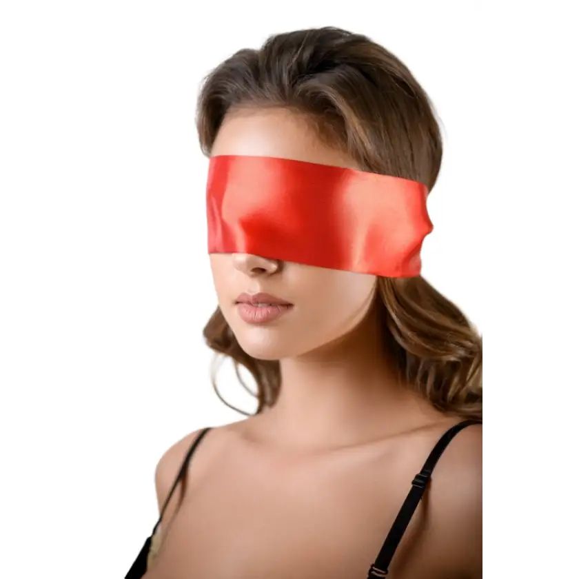 Лента на глаза BDSM Арсенал Romantic Arsenal атласная красная