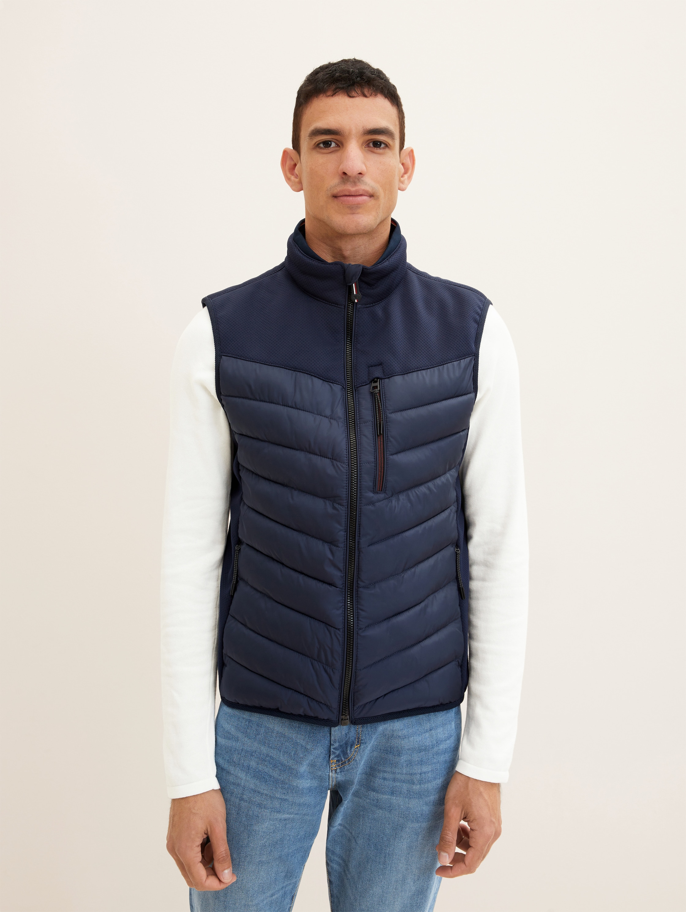

Утепленный жилет мужской TOM TAILOR 1034435 синий 2XL, 1034435