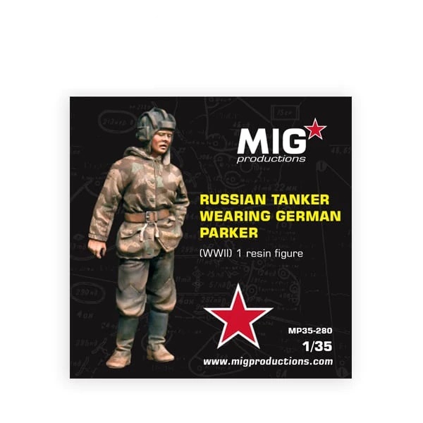 MP35-280 Пластиковая фигура Russian tanker wearing german parker WWII