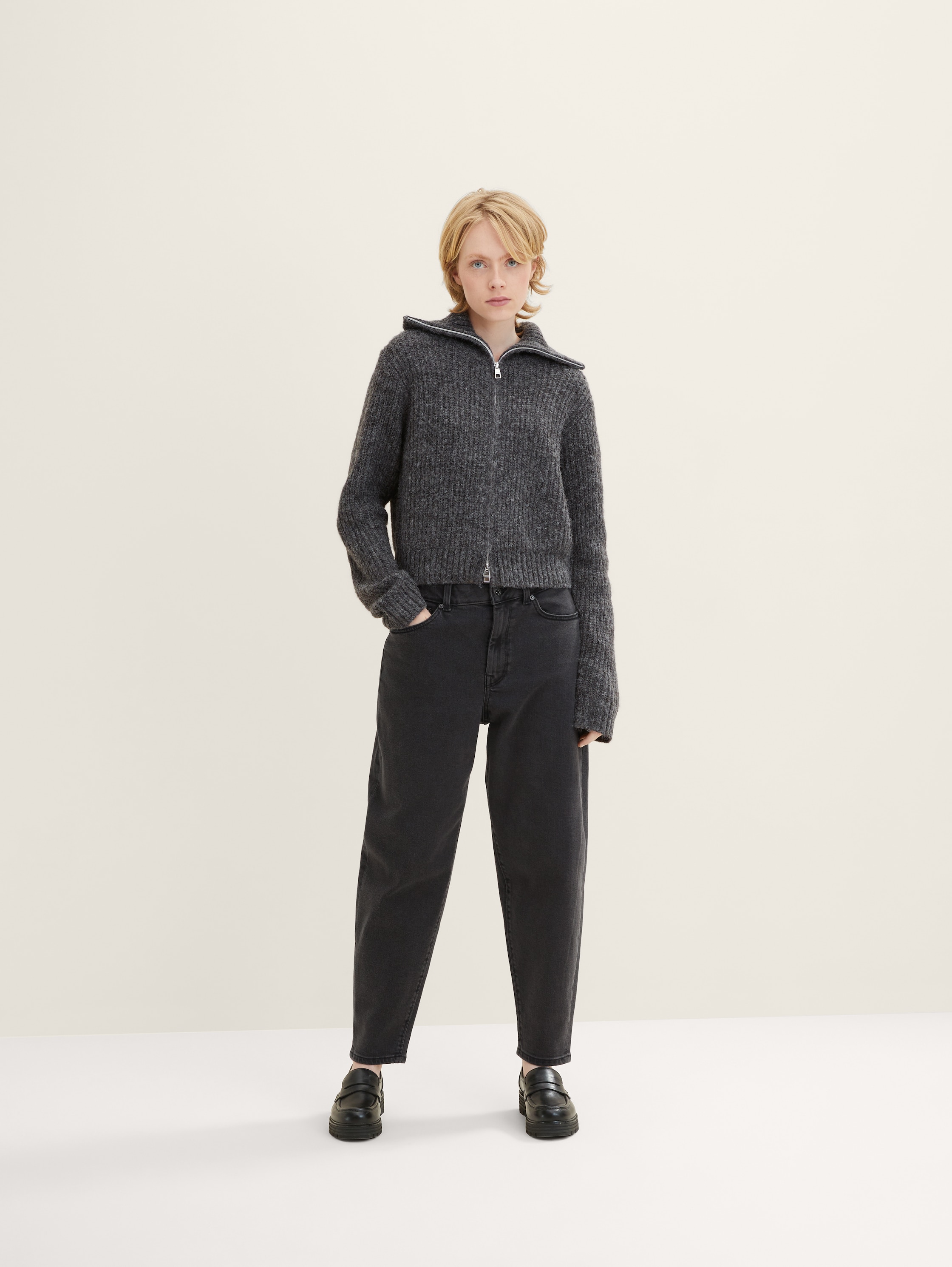 

Джинсы женские TOM TAILOR 1034172 серые M, Серый, 1034172
