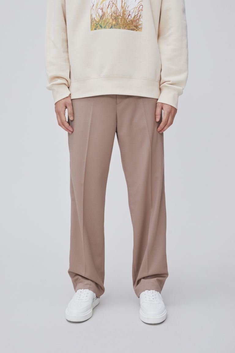 

Брюки мужские H&M 1096194002 бежевые 38 (доставка из-за рубежа), 1096194002