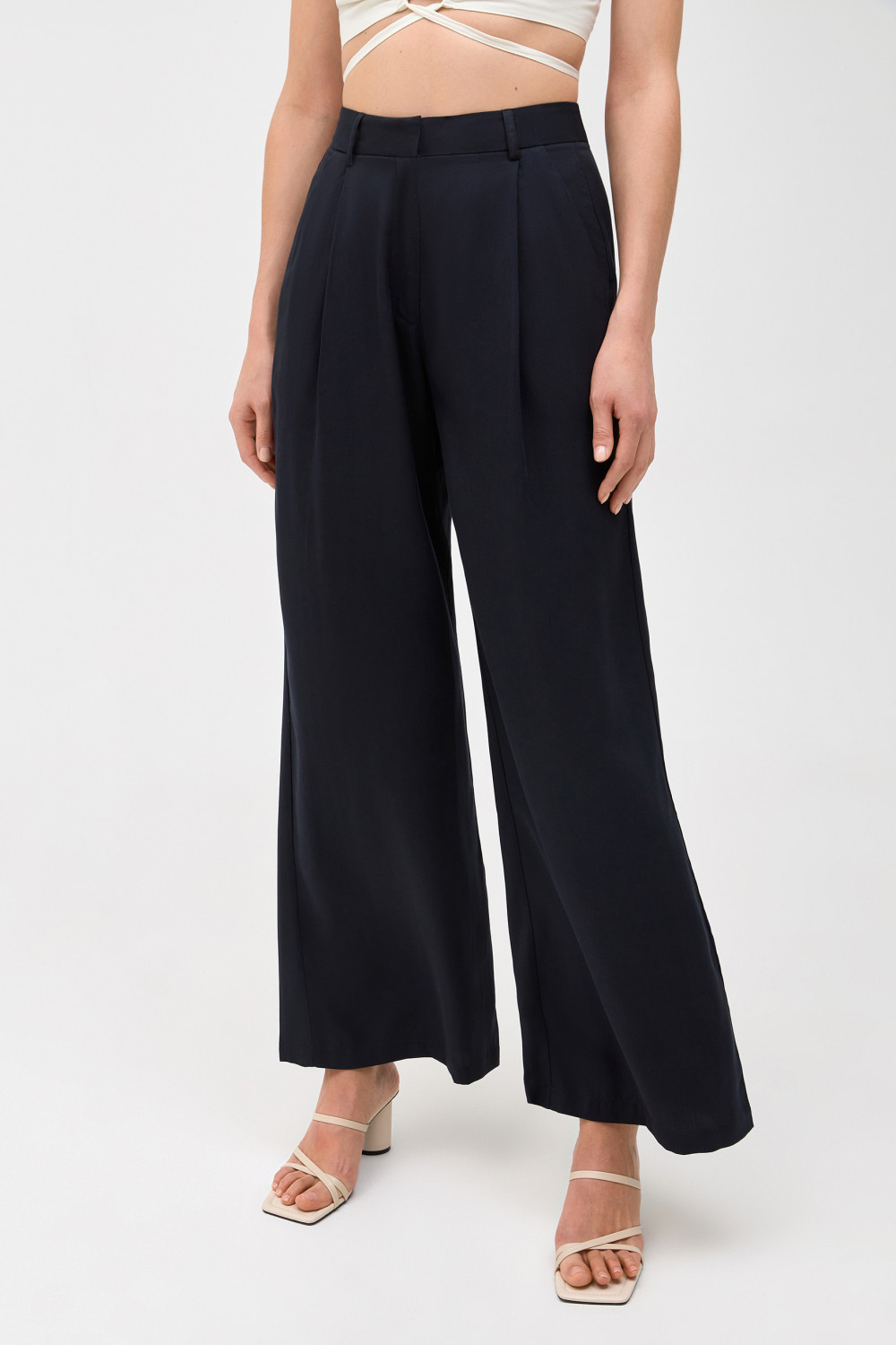 

Брюки женские Concept Club 10200160619 черные L, 10200160619