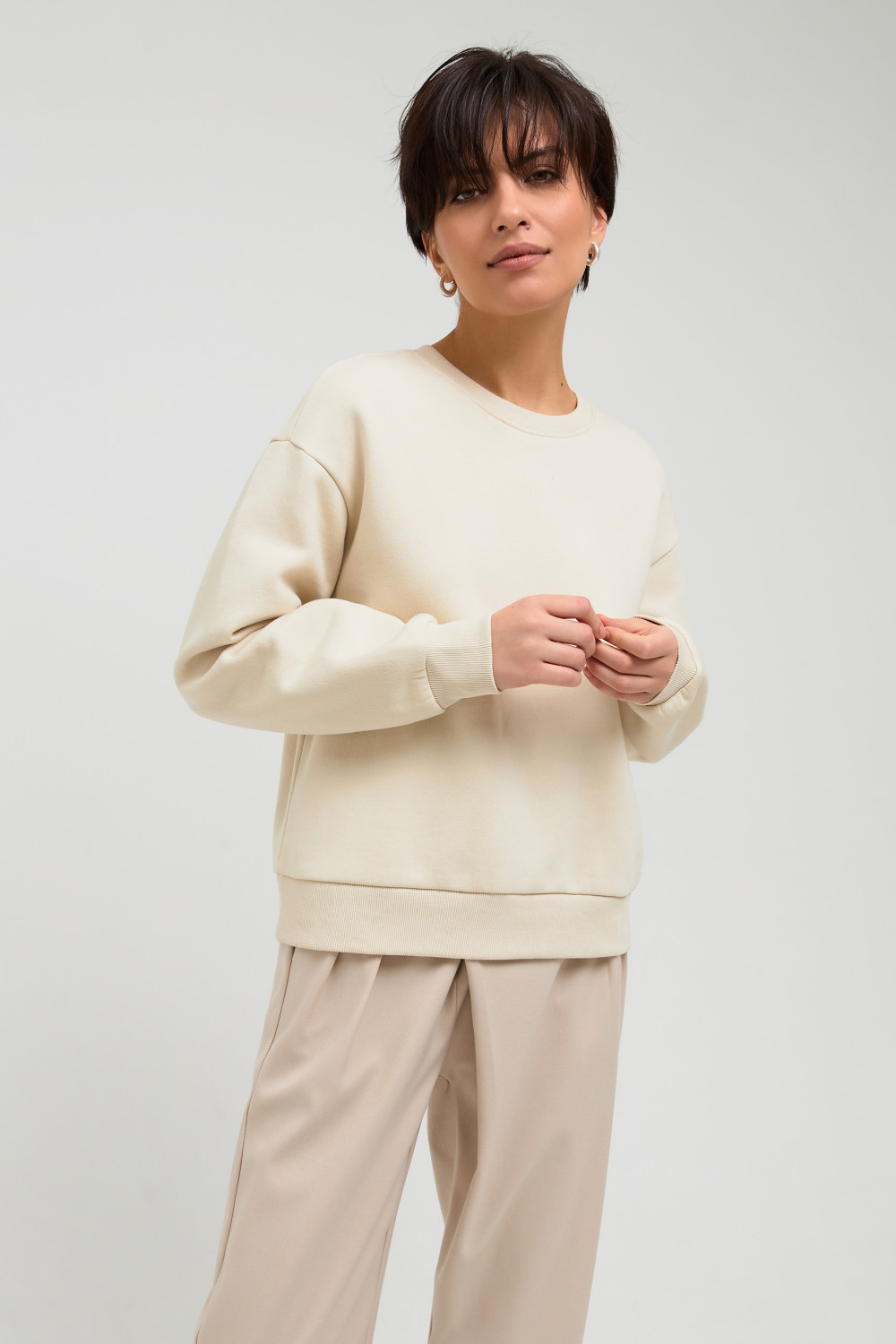 

Свитшот женский Concept Club 10200170162 белый L, 10200170162