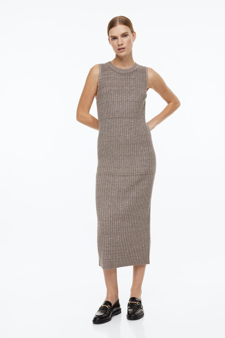 

Платье женское H&M 1098564001 серое M (доставка из-за рубежа), 1098564001