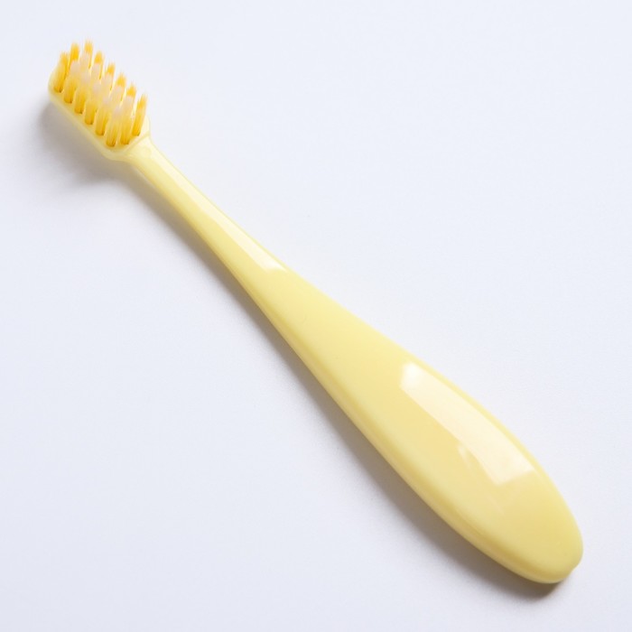 

Детская зубная щетка с мягкой щетиной, нейлон, цвет желтый