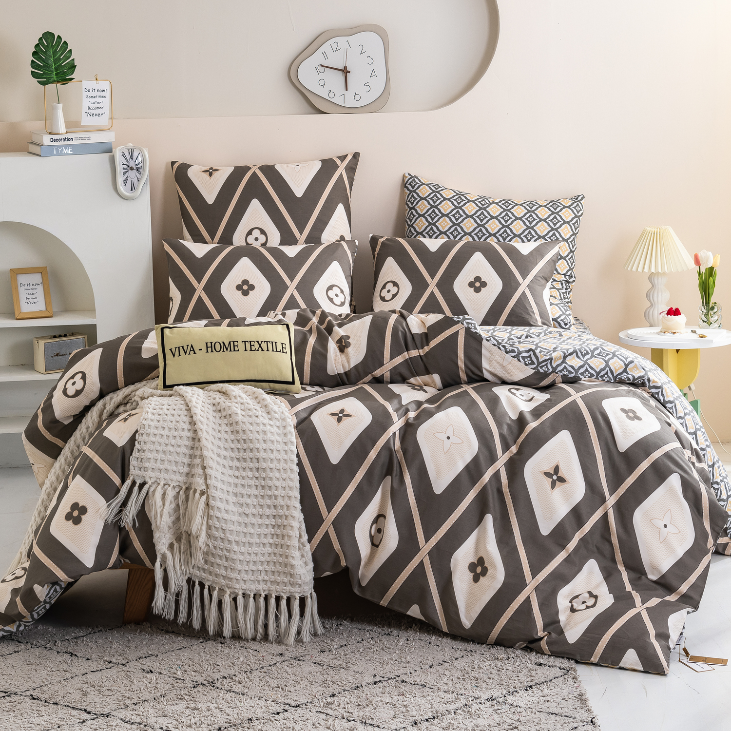 

Комплект постельного белья СИТРЕЙД C540 - ЕВРО-МАКСИ, сатин 100% хлопок, 4 наволочки