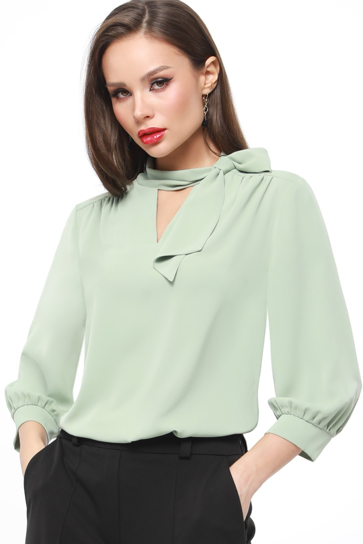 Блуза женская DSTrend Юнона зеленая 54 RU