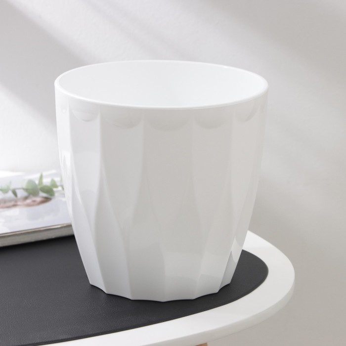 

Цветочное кашпо со вставкой флюте 7789158 4,5 л белый 1 шт., со вставкой флюте