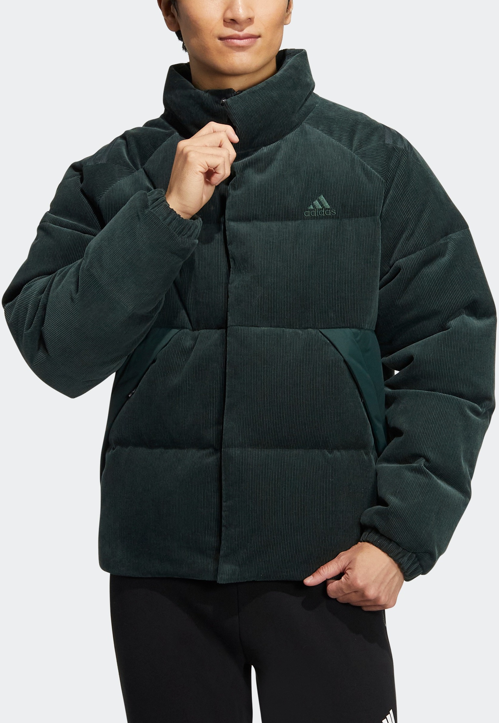

Куртка мужская Adidas CORD DWN JKT зеленая L, Зеленый, CORD DWN JKT
