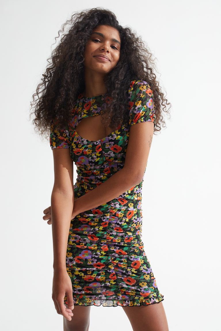 

Платье женское H&M 1100494001 черное S (доставка из-за рубежа), Черный, 1100494001